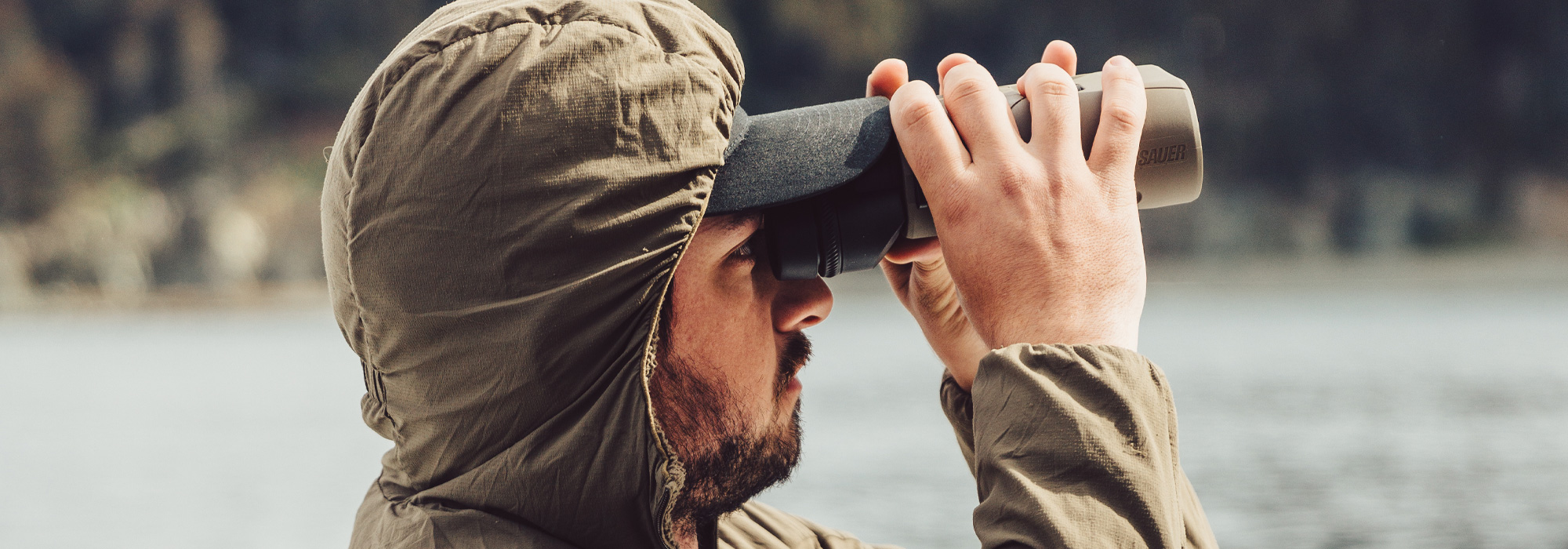 Hunter glassing with the SIG SAUER ZULU6 HDX PRO binocular